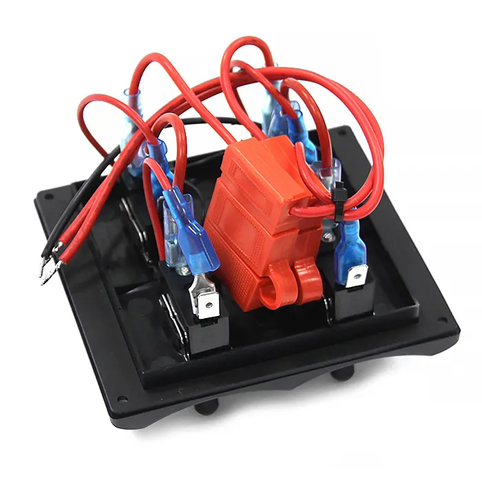 Панель переключателей 4шт с предохранителем NEKEKE