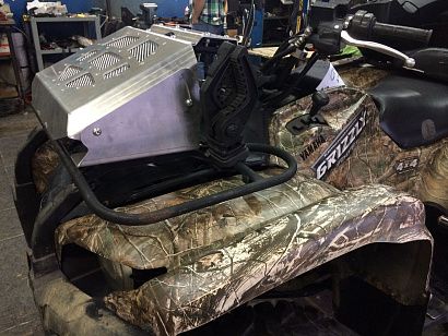 Вынос радиатора (черный) для Yamaha Квадроциклов Grizzly  550/700