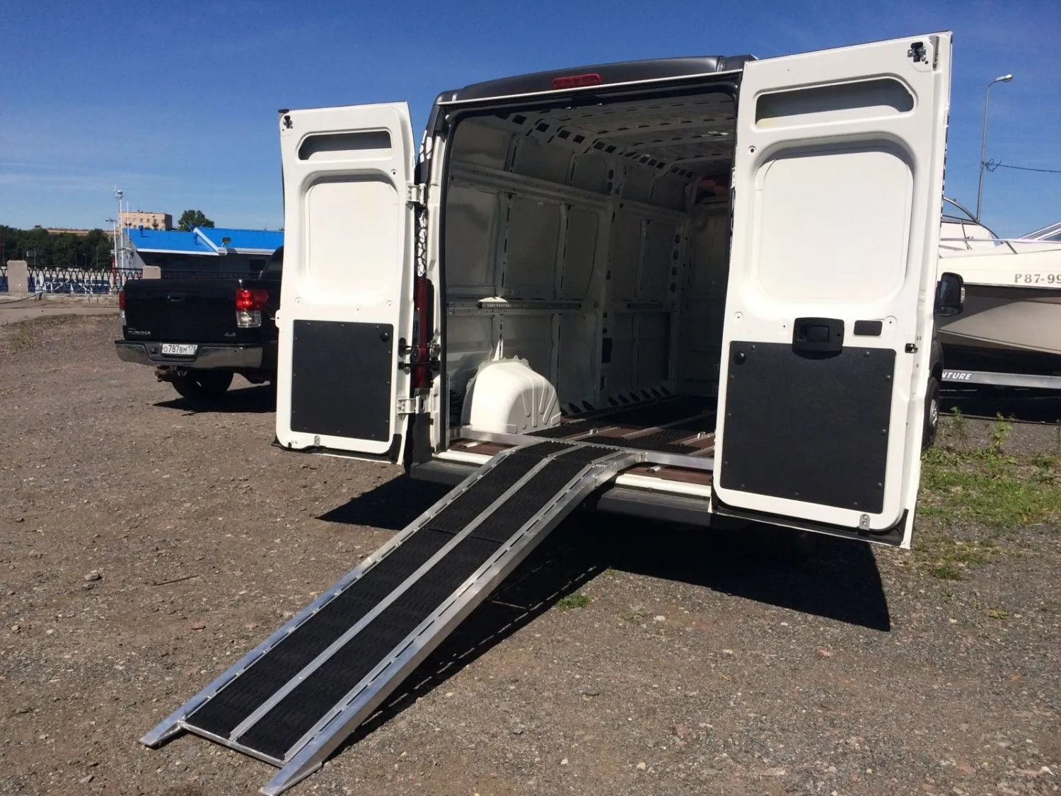 Пластиковое нескользящее покрытие для прицепа для Снегоходов