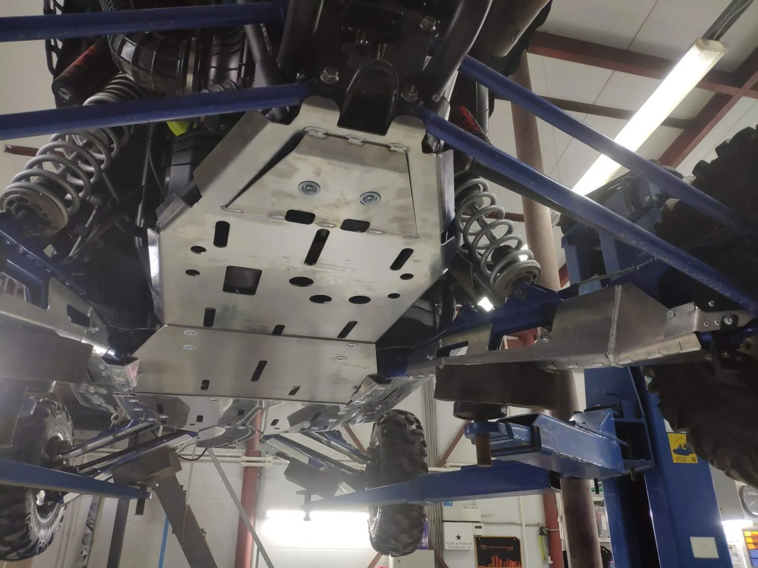 Защита днища для Polaris