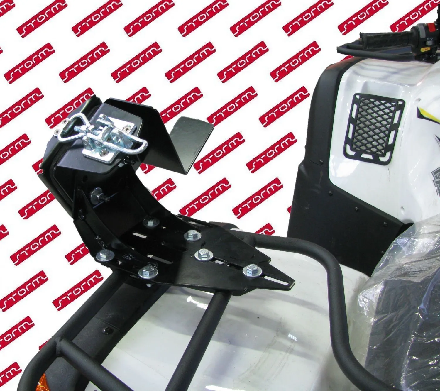 Крепление для бензопилы для Arctic Cat Квадроциклов 500/550/650/700/700i EFI 2006-14