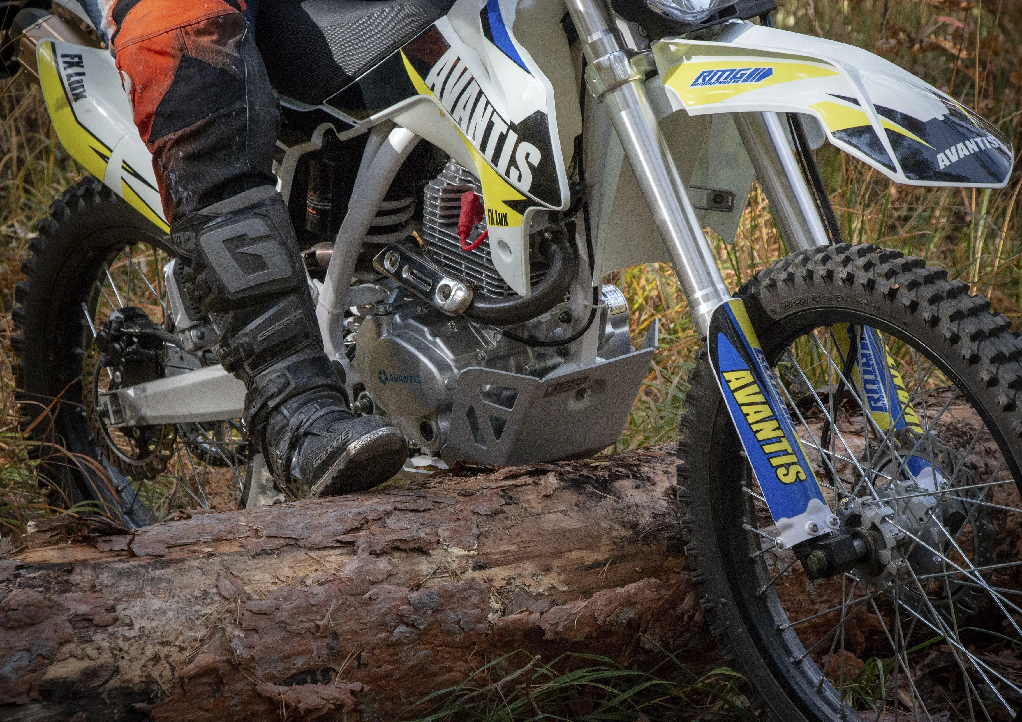 Комплект защит Avantis FX250LUX+FITTING KIT