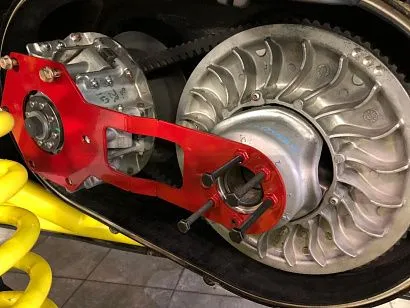 Съемник вариатора для Can-Am (BRP) Квадроциклов Maverick X3