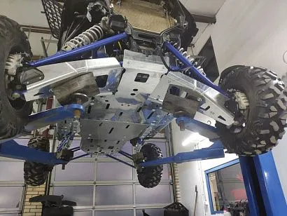 Защита передних рычагов для Polaris