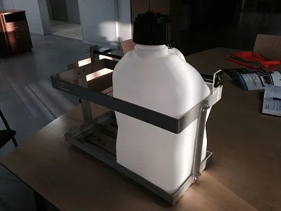 Держатель канистр VP Racing для Водномоторная техника